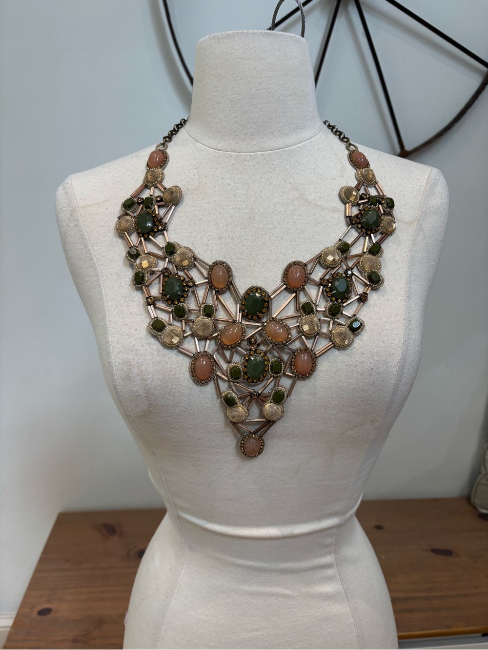 DEEPA GURNANI gold and green Crystal and beaded statement bib necklace $550 - Picture 4 of 8
